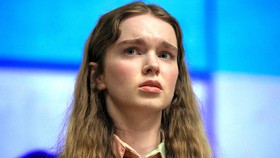Summer H. Howell as Carrie in new Prime Video show.