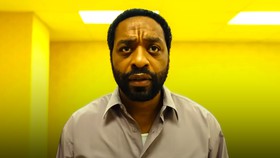 Chiwetel Ejiofor in Backrooms.