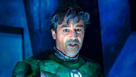 Lanterns Hal Jordan, played by Kyle Chandler