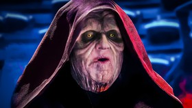 Palpatine in Star Wars in Galactic Senate room