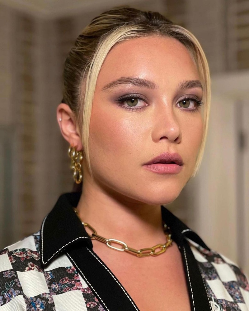 Florence Pugh Face