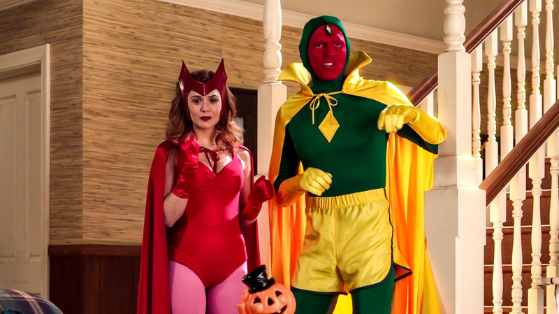 Scarlet Witch & Vision VS Halloween