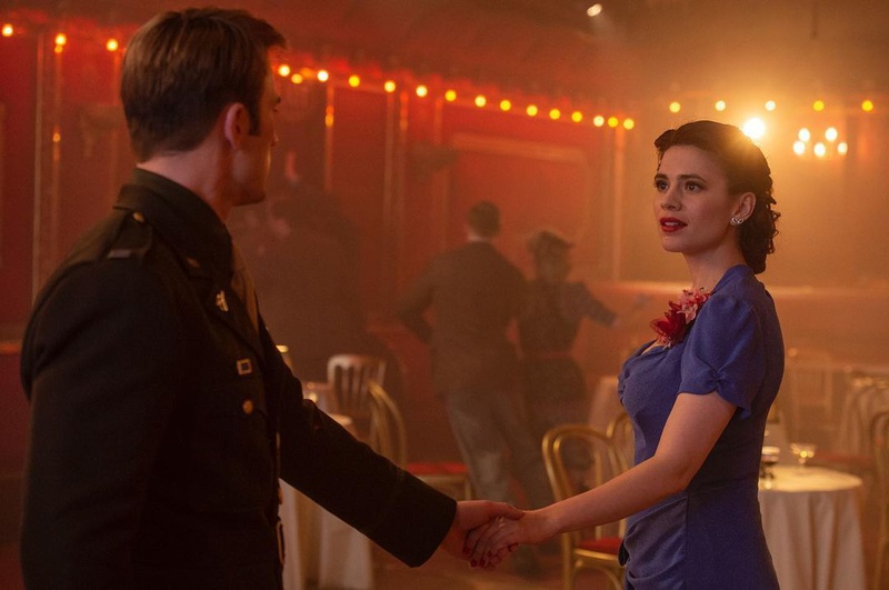 Avengers Age Of Ultron New Shot Of Chris Evans Hayley Atwell Revealed In Throwback Photo