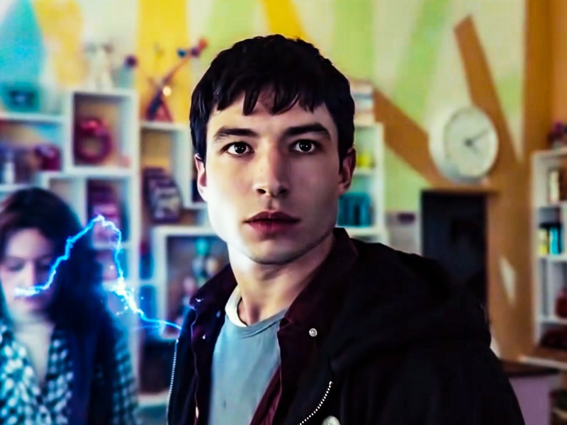 Ezra Miller Long Hair The Flash Evidence Points To Longer Hair For Ezra Millers Barry Allen