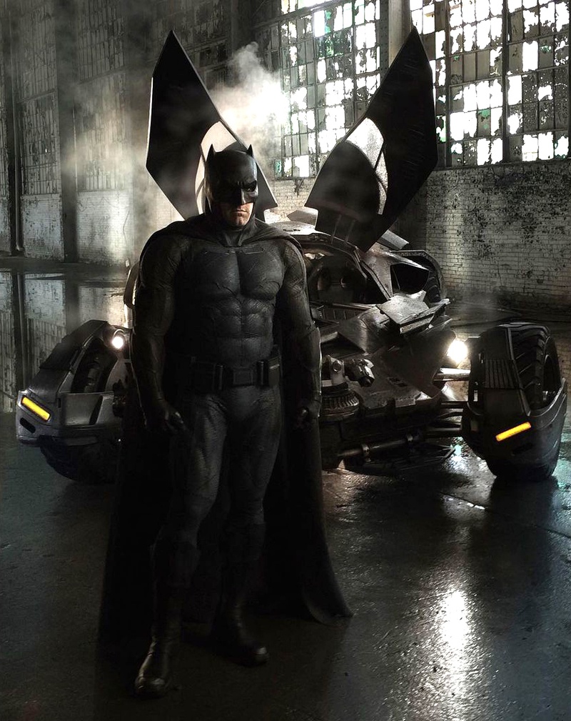 Batman V Superman New Bts Image Shows Ben Afflecks First Photoshoot As Hero 7410