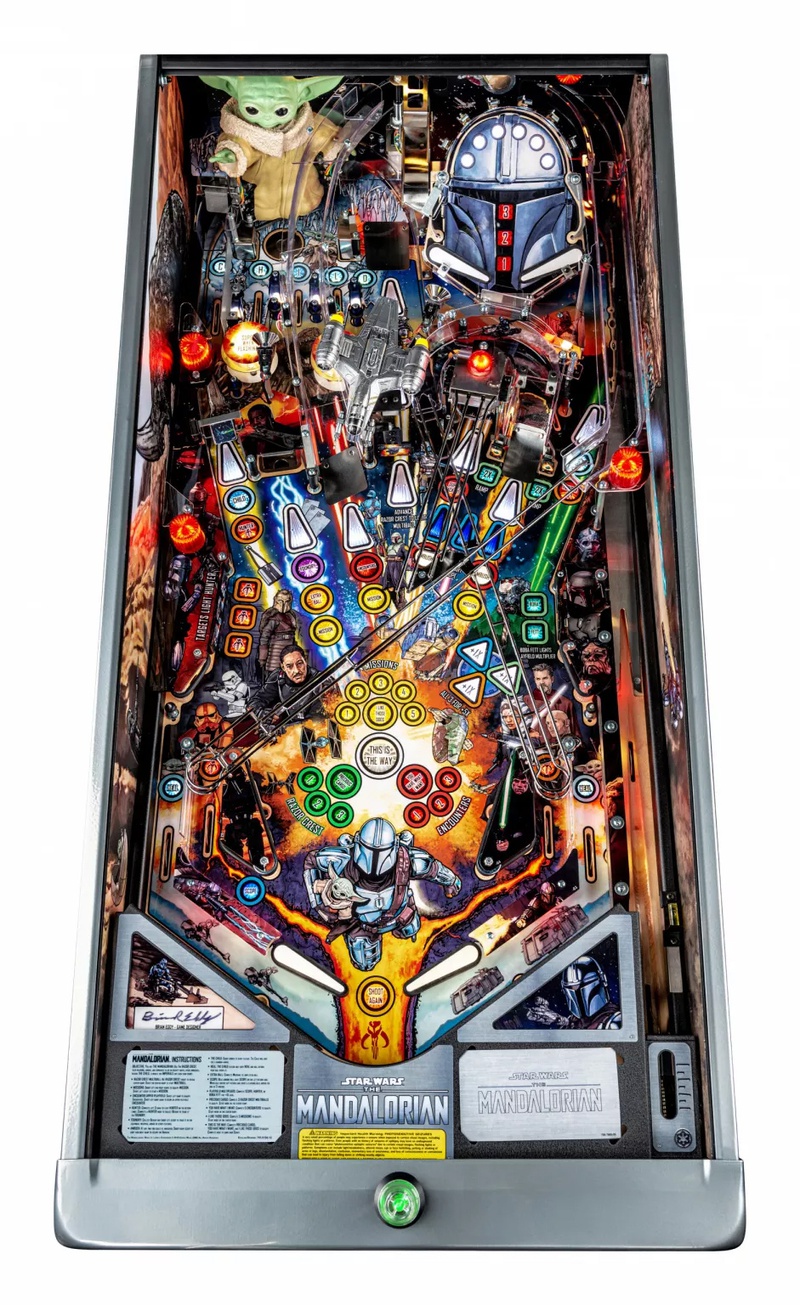 The Mandalorian Pinball Machine Eagle Eye